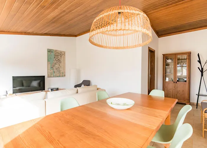 Casa Da Luz - Refugio De Sonho Surfistas Casal do Narcizo