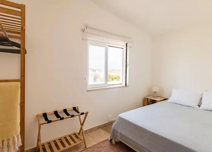 Casa Da Luz - Refugio De Sonho Surfistas Casal do Narcizo